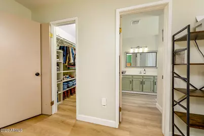 8602 N 39th Avenue, Phoenix, AZ 85051 - Photo 15