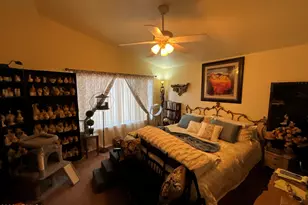 4026 E Meadow Dr, Phoenix, AZ 85032 - Photo 13