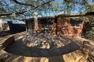 41 E Woodward Dr, Phoenix, AZ 85004 - Photo 3