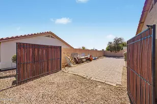 854 N Hillridge, Mesa, AZ 85207 - Photo 29
