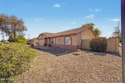 854 N Hillridge --, Mesa, AZ 85207 - Photo 3