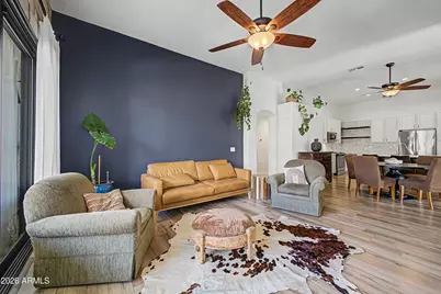 8246 W Rose Garden Lane, Peoria, AZ 85382 - Photo 7