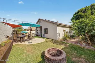 8246 W Rose Garden Ln, Peoria, AZ 85382 - Photo 25