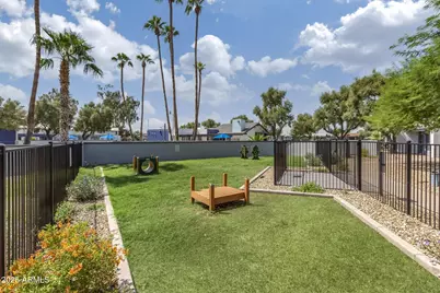 2627 N 45th Avenue #1C, Phoenix, AZ 85035 - Photo 27