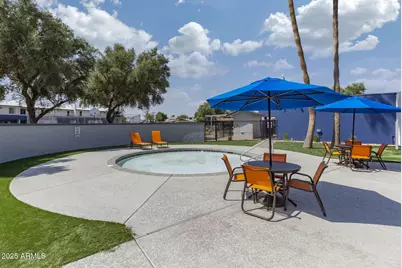 2627 N 45th Avenue #3C, Phoenix, AZ 85035 - Photo 21