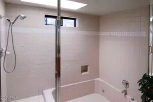 6828 N 32nd Dr, Phoenix, AZ 85017 - Photo 11