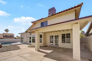 4221 E Amberwood Dr, Phoenix, AZ 85048 - Photo 25