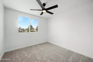 4221 E Amberwood Dr, Phoenix, AZ 85048 - Photo 19