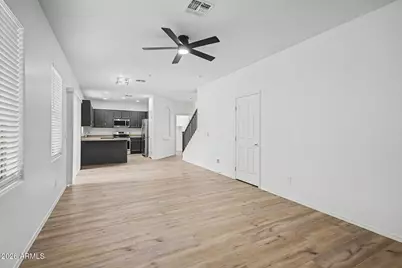 15847 N 74th Drive, Peoria, AZ 85382 - Photo 11