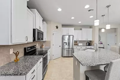 27414 W Tonopah Drive, Buckeye, AZ 85396 - Photo 9