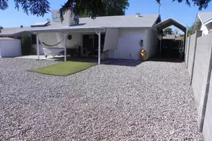 307 W Taro Ln, Phoenix, AZ 85027 - Photo 11
