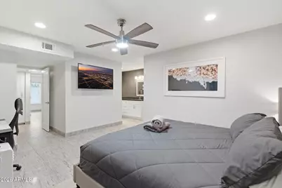 4950 N Miller Road #Apt 100, Scottsdale, AZ 85251 - Photo 13
