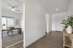 825 E Perdido Wy, Phoenix, AZ 85086 - Photo 9