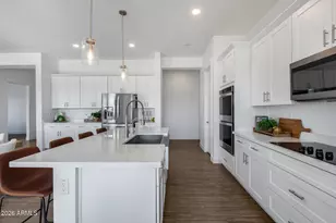 825 E Perdido Wy, Phoenix, AZ 85086 - Photo 21