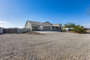 825 E Perdido Wy, Phoenix, AZ 85086 - Photo 3