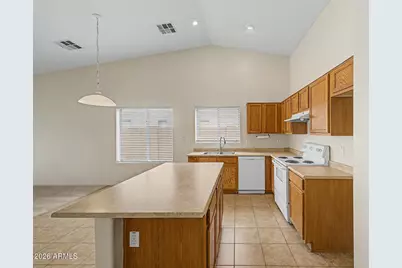 10642 W Windsor Avenue W, Avondale, AZ 85392 - Photo 13