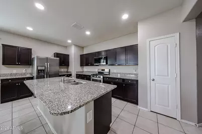 3051 N 301st Drive, Buckeye, AZ 85396 - Photo 9