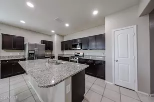 3051 N 301st Dr, Buckeye, AZ 85396 - Photo 9