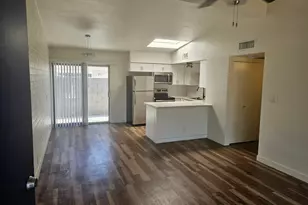 2342 N 46th St, Phoenix, AZ 85008 - Photo 5