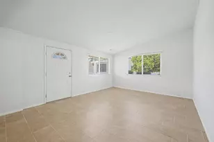 10606 W Oakmont Dr, Sun City, AZ 85351 - Photo 5