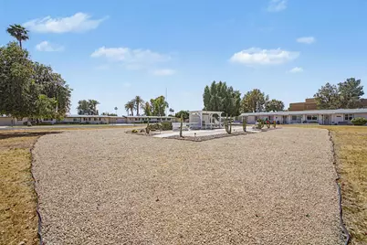 10606 W Oakmont Drive, Sun City, AZ 85351 - Photo 19