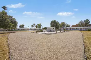 10606 W Oakmont Dr, Sun City, AZ 85351 - Photo 19