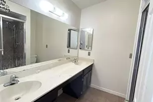 170 E Guadalupe Rd, Gilbert, AZ 85234 - Photo 17