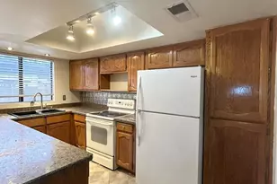 170 E Guadalupe Rd, Gilbert, AZ 85234 - Photo 19