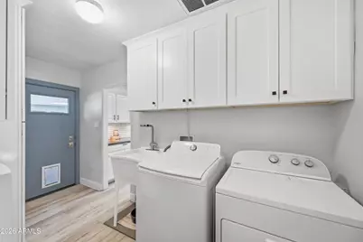 8001 N 5th Avenue, Phoenix, AZ 85021 - Photo 19