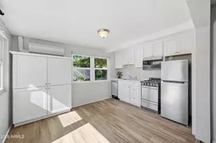 8001 N 5th Ave, Phoenix, AZ 85021 - Photo 11