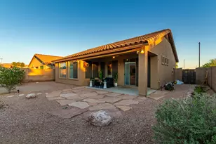 17536 W Desert View Ln, Goodyear, AZ 85338 - Photo 33