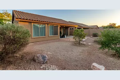 17536 W Desert View Lane, Goodyear, AZ 85338 - Photo 35