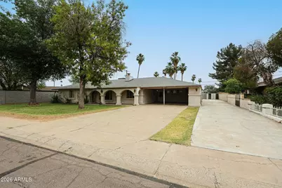 8231 N 58th Avenue, Glendale, AZ 85302 - Photo 5