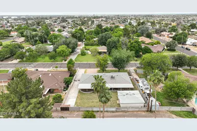 8231 N 58th Avenue, Glendale, AZ 85302 - Photo 45