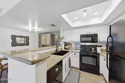 5757 W Eugie Avenue #2073, Glendale, AZ 85304 - Photo 5