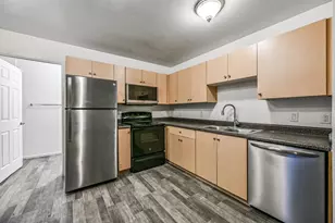 3065 N 67th Ave, Phoenix, AZ 85033 - Photo 7
