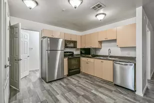 3065 N 67th Ave, Phoenix, AZ 85033 - Photo 5