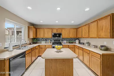 1921 W Vineyard Plains Drive, San Tan Valley, AZ 85144 - Photo 3