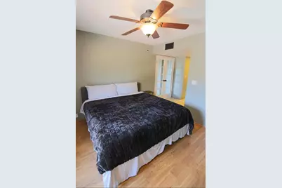 7557 N Dreamy Draw Drive #Unit 240, Phoenix, AZ 85020 - Photo 9
