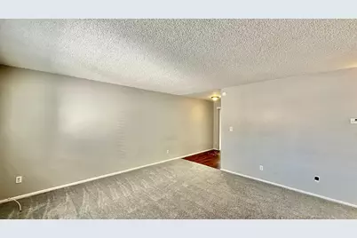 2201 W Belmont Avenue #Apt 4, Phoenix, AZ 85021 - Photo 9