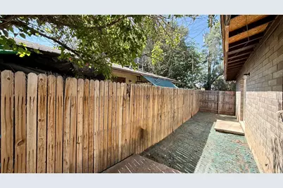 2201 W Belmont Avenue #Apt 4, Phoenix, AZ 85021 - Photo 5