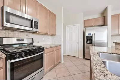 12039 N 149th Drive, Surprise, AZ 85379 - Photo 13