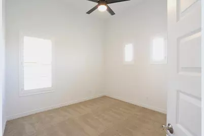 27711 N 38th Drive, Phoenix, AZ 85083 - Photo 23
