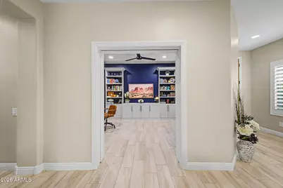 21117 N 37th Run, Phoenix, AZ 85050 - Photo 17