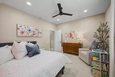 21117 N 37th Run, Phoenix, AZ 85050 - Photo 29