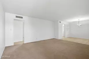 6449 E Des Moines St, Mesa, AZ 85205 - Photo 9