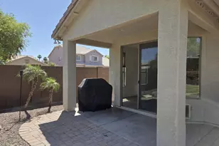 1828 E Beverly Rd, Phoenix, AZ 85042 - Photo 3