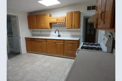 109 E Yuma Street, Huachuca City, AZ 85616 - Photo 3