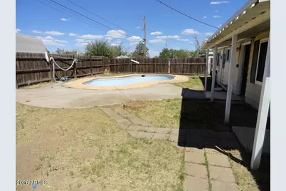 109 E Yuma Street, Huachuca City, AZ 85616 - Photo 13