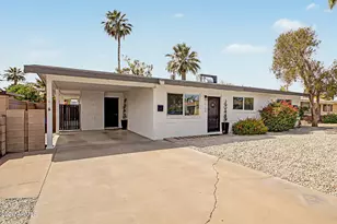 2708 N 26th Pl, Phoenix, AZ 85008 - Photo 1